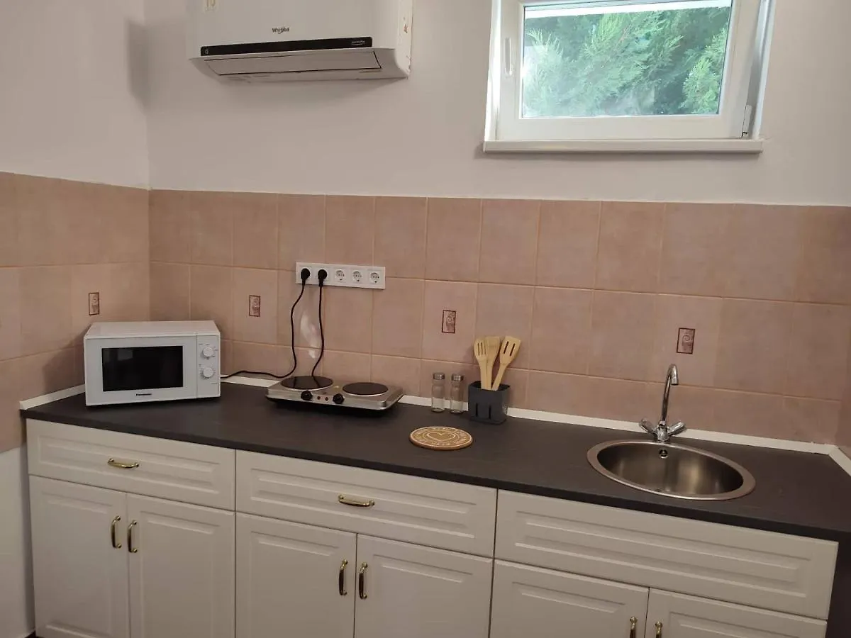 Rakos-Patak Family House Hotel Budapest Guest house